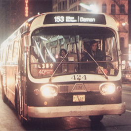 Photo of bus at State and Randolph